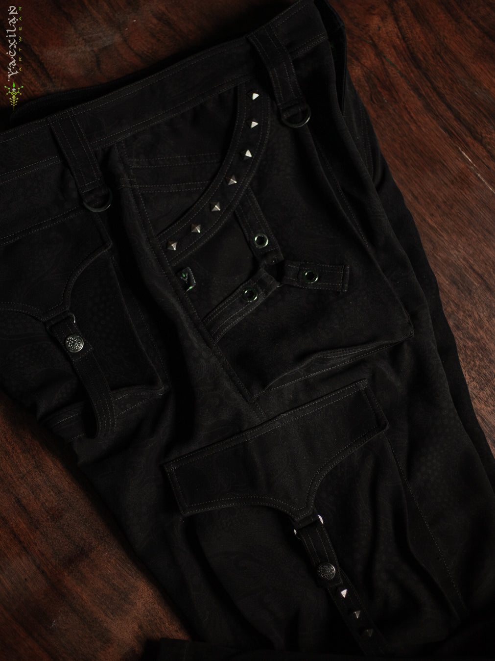 Pants Men Baggy Pockets / Indonesian Super black - DRAGONS